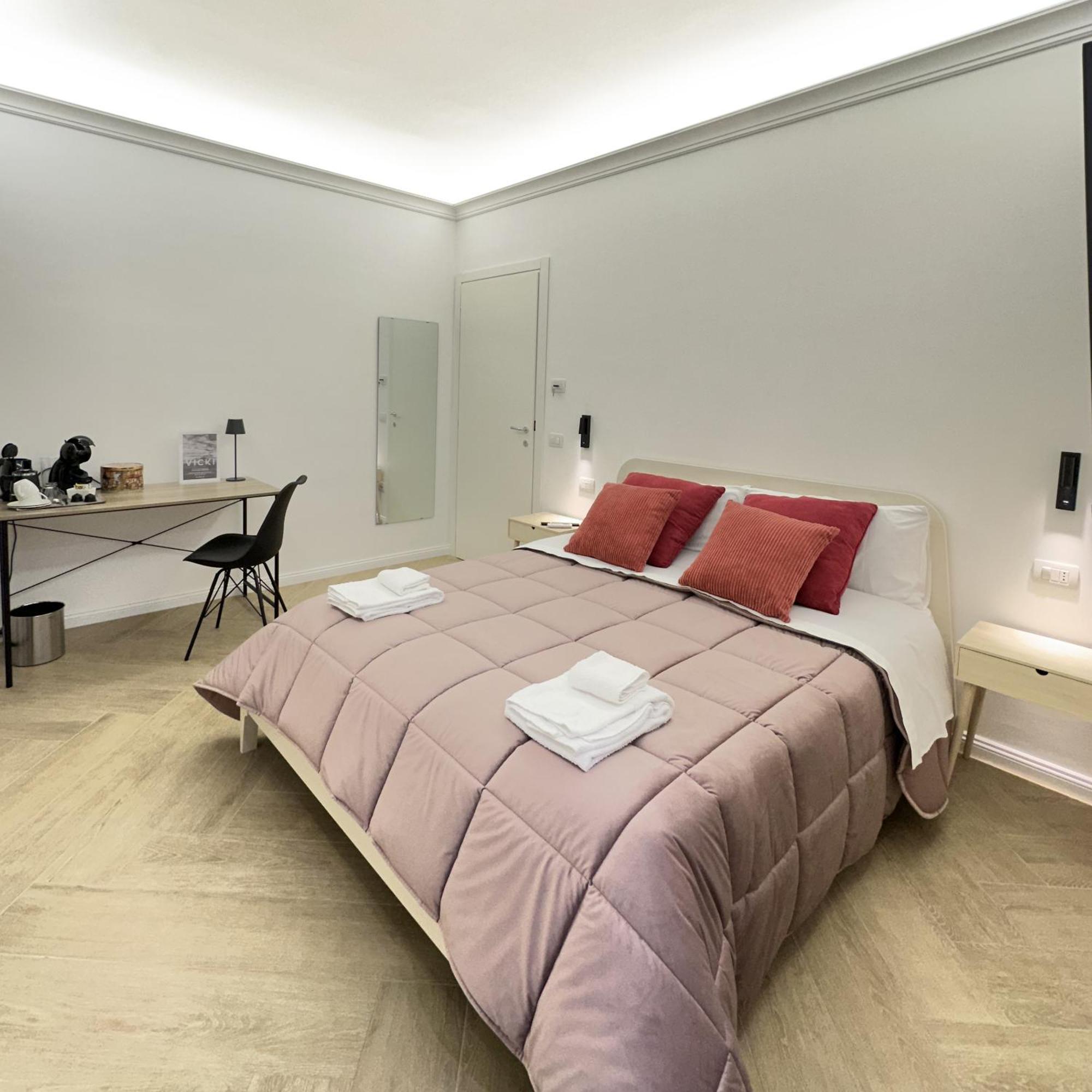Vicki Vomero Rooms - Napoli Екстер'єр фото